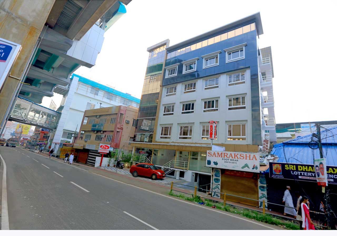 Hotel Kenz Residency Kochi Exterior foto